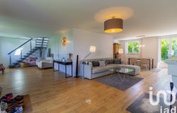 Mareil-sur-Mauldre, Île-de-France 78124