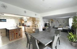 Lezignan-La-Cebe, Languedoc-Roussillon 34120