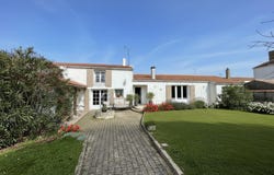 Charron, Poitou-Charentes 17230