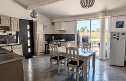 Saintes, Poitou-Charentes 17100