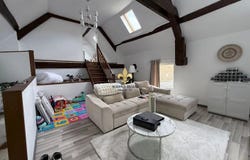 Cramoisy, Oise 60660