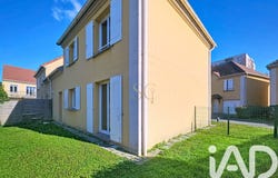 Chartres, Centre-Val de Loire 28000