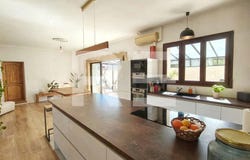 Lunel, Languedoc-Roussillon 34400