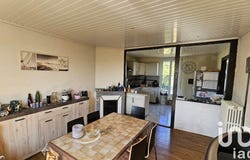 Arnay-le-Duc, Bourgogne-Franche-Comté 21230