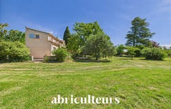 1051 Route de Pélissanne, Lambesc, Provence-Alpes-Côte d'Azur 13410