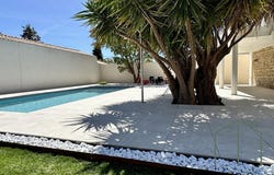 Salon De Provence, Provence-Alpes-Côte d'Azur 13300