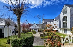 Vannes, Brittany 56000