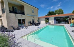 CHALON SUR SAONE, Bourgogne-Franche-Comté 71100