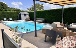 Vitry-sur-Loire, Bourgogne-Franche-Comté 71140