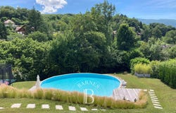 Menthon-Saint-Bernard, Auvergne-Rhône-Alpes 74290