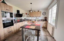 Fresnay-Sur-Sarthe, Pays de la Loire 72130