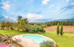 Castelnau-de-Montmiral, Midi-Pyrénées 81140