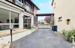 Éveux, Auvergne-Rhône-Alpes 69210