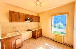 Auxerre, Bourgogne-Franche-Comté 89000