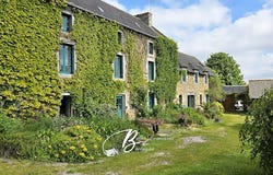 PLOUVARA, Brittany 22170