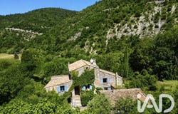 Roche-Saint-Secret-Béconne, Auvergne-Rhône-Alpes 26770