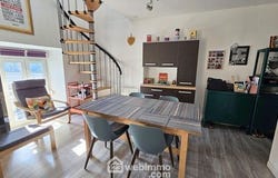 1 Place du Martroi, Puiseaux, Centre 45390