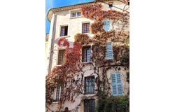 Cotignac, Provence-Alpes-Côte-d'Azur 83570