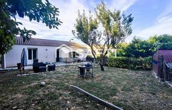 Apt, Provence-Alpes-Côte d'Azur 84400