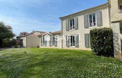 Cognac, Poitou-Charentes 16100