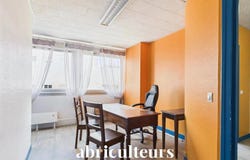 Chartres, Centre-Val de Loire 28000