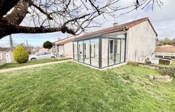 L'ISLE JOURDAIN, Poitou-Charentes 86150