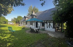 Vimoutiers, Lower Normandy 61120