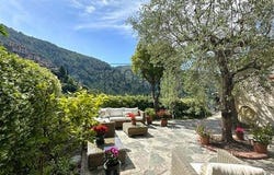 Die vollständige Adresse der Immobilie erhalten Sie vom Anbieter, Peillon, Provence-Alpes-Côte d'Azur 06440