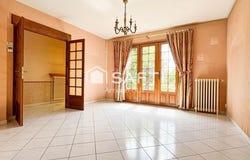 Saint-Cosme-En-Vairais, Pays de la Loire 72110