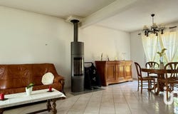 Nazelles-Négron, Centre-Val de Loire 37530