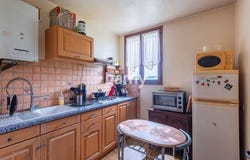 SALON DE PROVENCE, Provence-Alpes-Côte d'Azur 13300