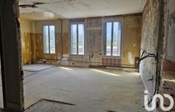Joigny, Bourgogne-Franche-Comté 89300