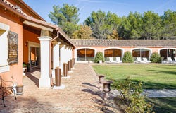 Roussillon, Provence-Alpes-Côte-d'Azur 84220