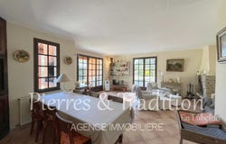 Roussillon, Vaucluse 84220