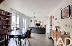 Joué-lès-Tours, Centre-Val de Loire 37300