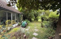 Courcelles Le Roi, Centre 45300