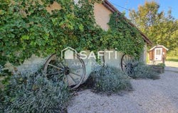 Vanzac, Poitou-Charentes 17500