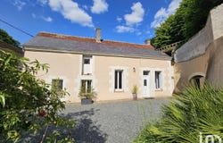 LA CHARTRE-SUR-LE-LOIR, Pays de la Loire 72340