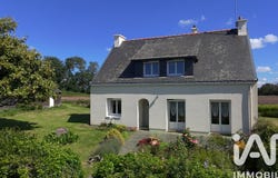 Muzillac, Brittany 56190