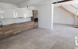 Dixmont, Bourgogne-Franche-Comté 89500