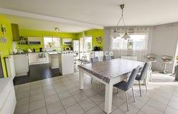 Teloché, Pays de la Loire 72220