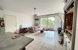 Les Angles, Gard 30133