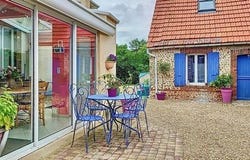 Challet, Centre 28300