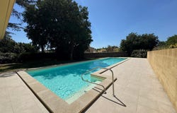 Uzès, Languedoc-Roussillon 30700