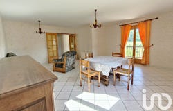 Villechenève, Auvergne-Rhône-Alpes 69770