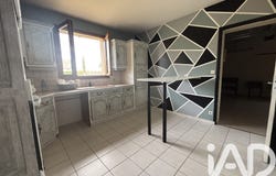 Teloché, Pays de la Loire 72220
