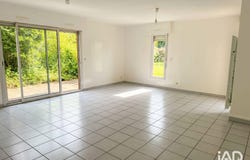 BESSINES, Nouvelle-Aquitaine 79000