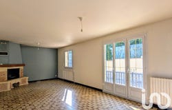 Milly-sur-Thérain, Hauts-de-France 60112