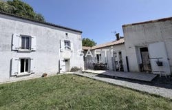 Availles-Sur-Chize, Poitou-Charentes 79170