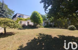 Chinon, Centre-Val de Loire 37500